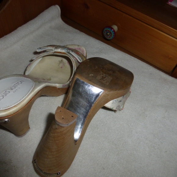 LOUIS VUITTON ABELIA 37 ITALY MULES ITALY MURAKAMI HEELS ITALY PLATFORMS CLOGS - Picture 8 of 8